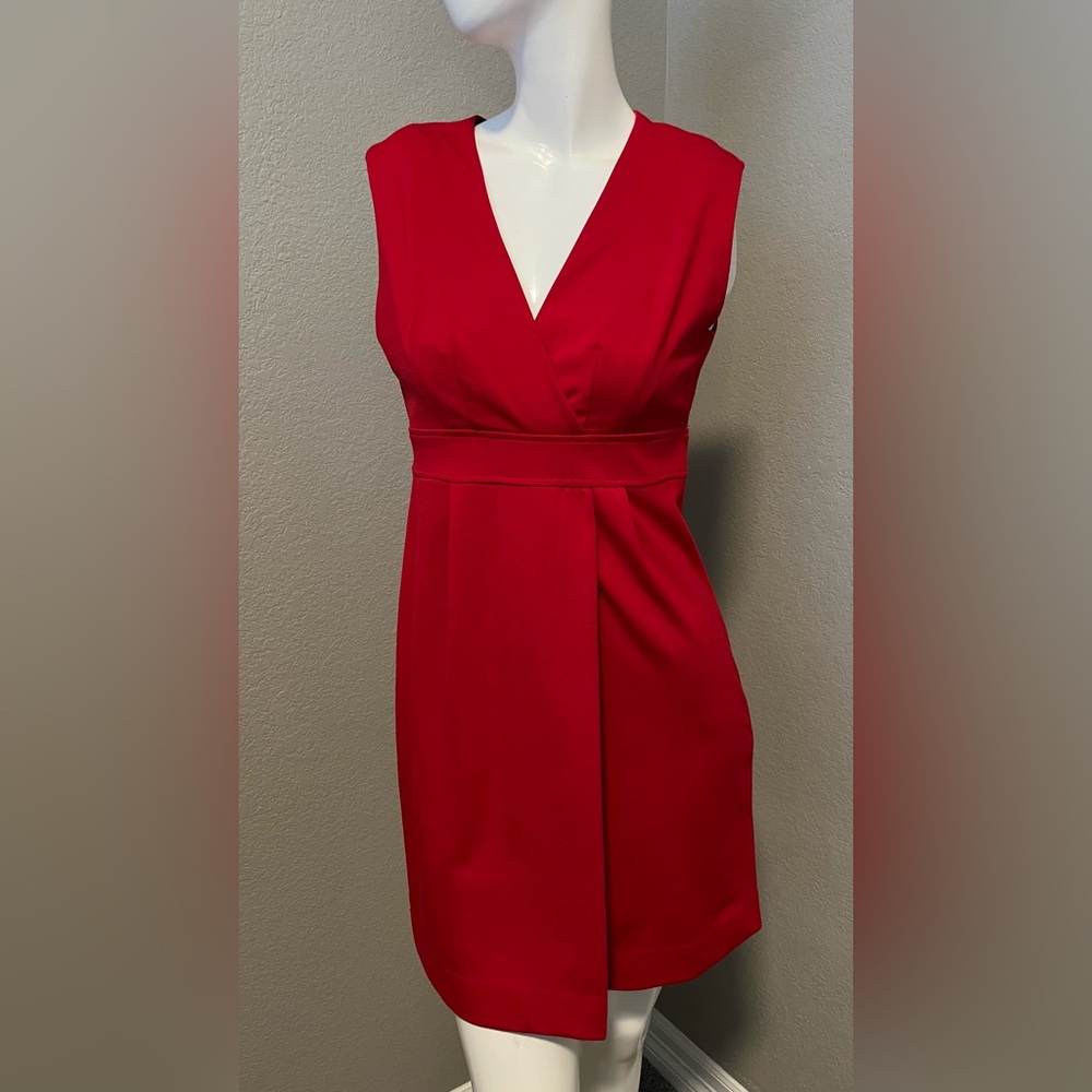 Banana Republic Women’s Dark Red Sleeveless V- Neck Sheath Mini Dress Size 4